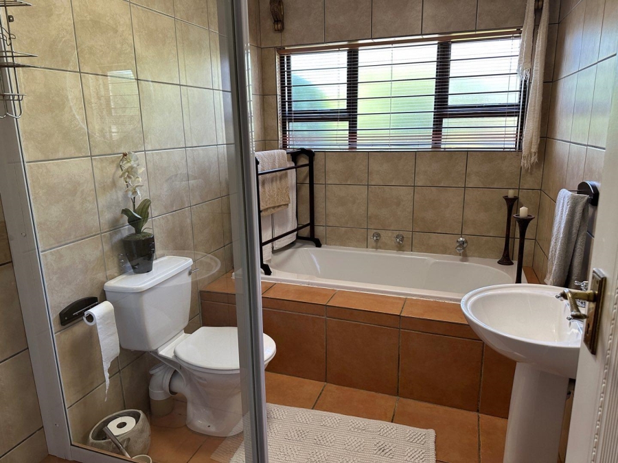 To Let 3 Bedroom Property for Rent in Ridgeworth Western Cape